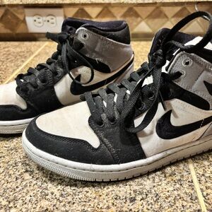 Nike High-Top Sneakers Black and White